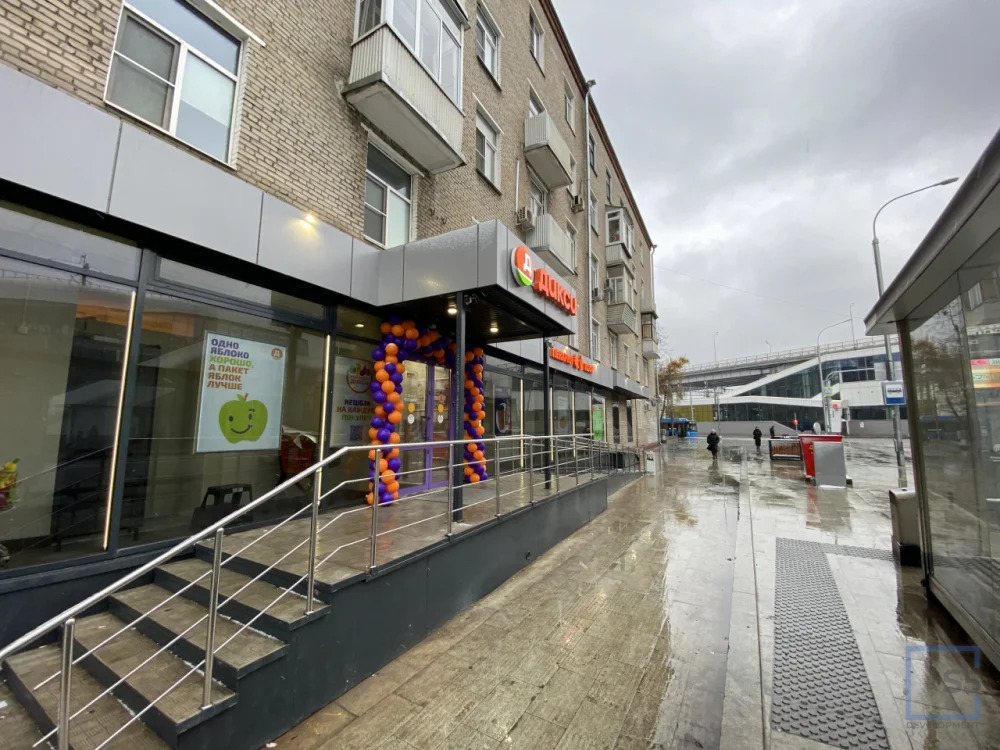 Продажа торгового помещения, м. Окружная, Локомотивный пр. - Фото 0