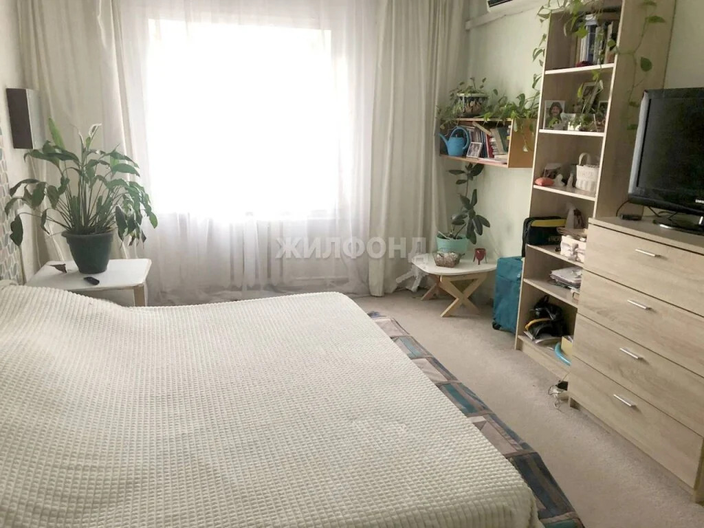 Продажа квартиры, Новосибирск, Сибиряков-Гвардейцев пл. - Фото 3