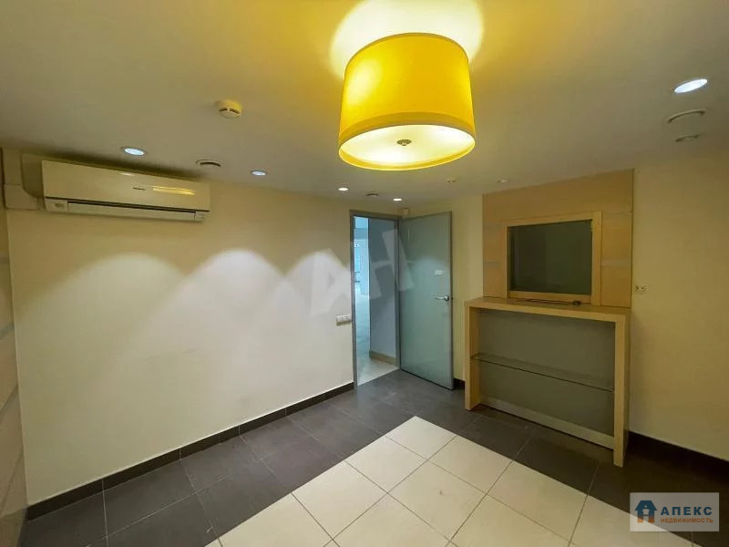 Аренда помещения (ПСН) пл. 494 м2 под аптеку, банк, ломбард, магазин, ... - Фото 0