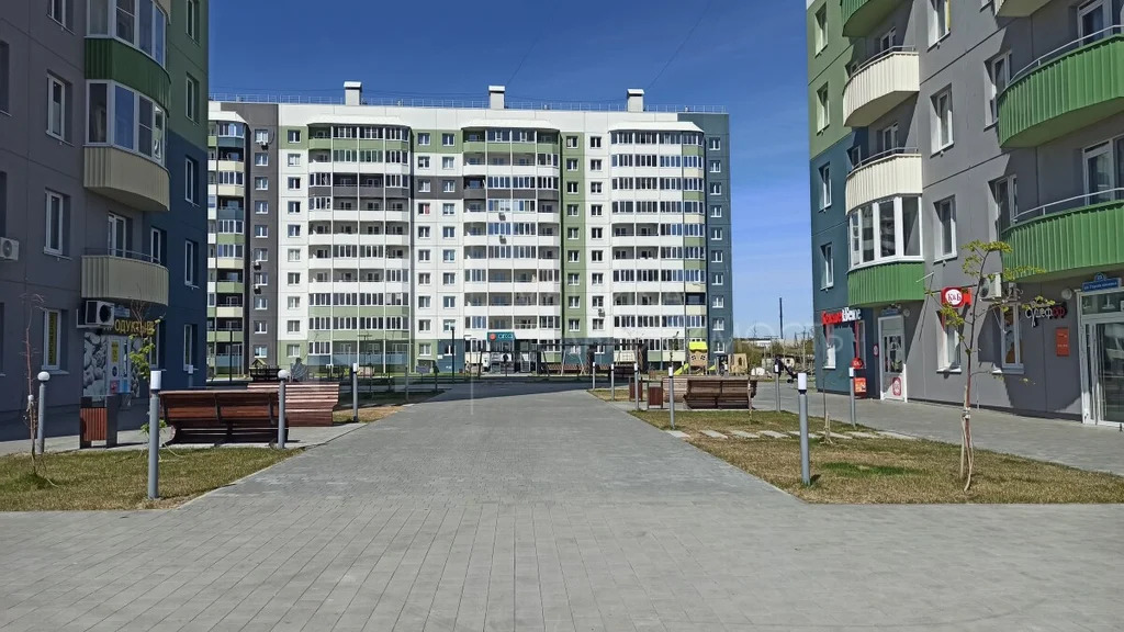 Продажа торгового помещения, Тюмень, г Тюмень - Фото 0