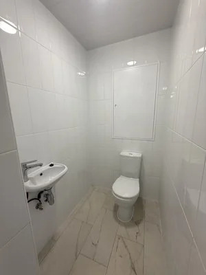 Продам трехкомнатную (3-комн.) квартиру, Ротмистрова ул, 2к4, Москва г - Фото 4