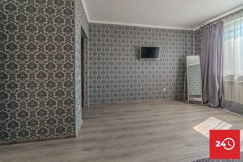 В продаже 1к.кв площадью 41 кв.м. с ремонтом по адресу ул. Светлая 9 - Фото 2