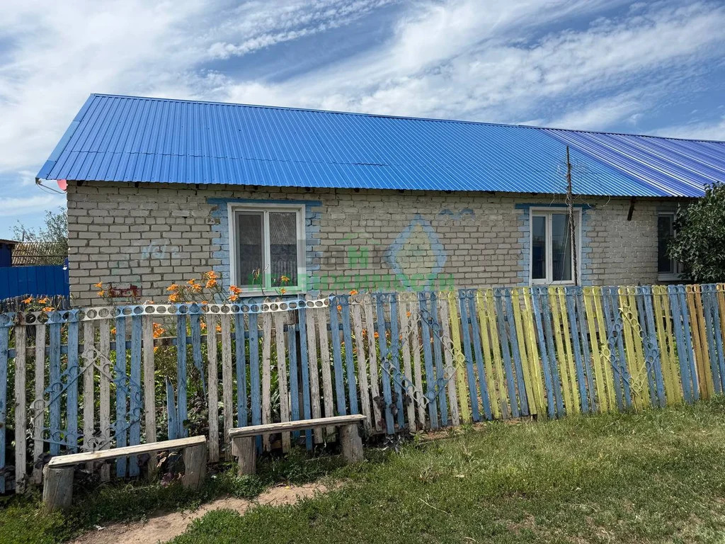 Продажа дома, Маянга, Балаковский район, ул. Молодежная - Фото 0
