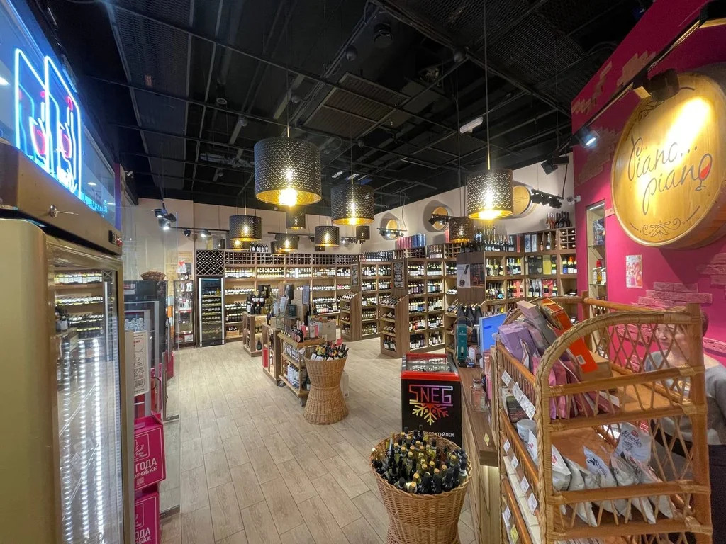 Продается готовый бизнес сеть винотек  80.9 м2 - Фото 2