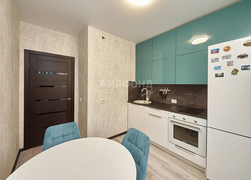 Продажа квартиры, Новосибирск, Романтиков - Фото 1