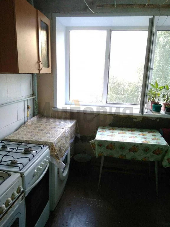 Продажа комнаты, Саратов, Имени В.И. Осипова улица, 18 - Фото 0