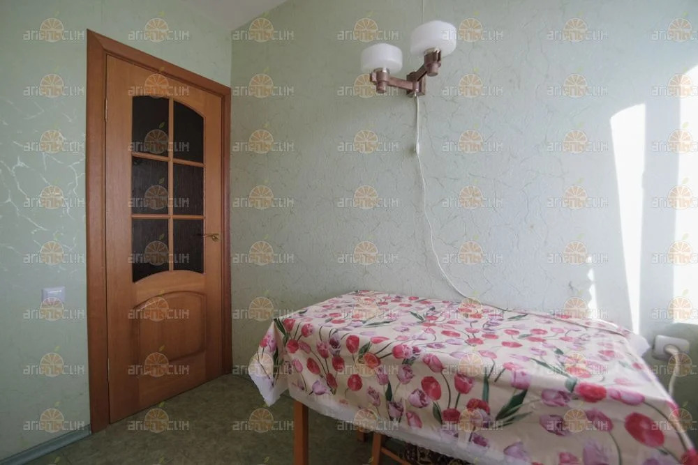 2-комн. квартира - Фото 12