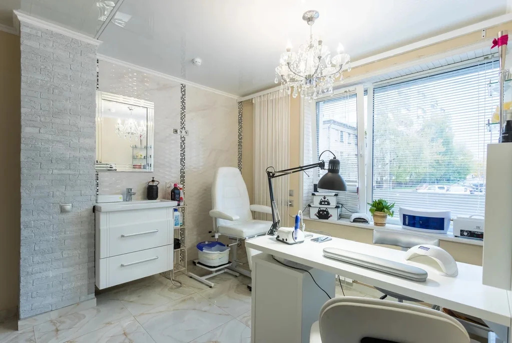 Продается действующий салон красоты "Черная кошка" 103 м2 - Фото 10