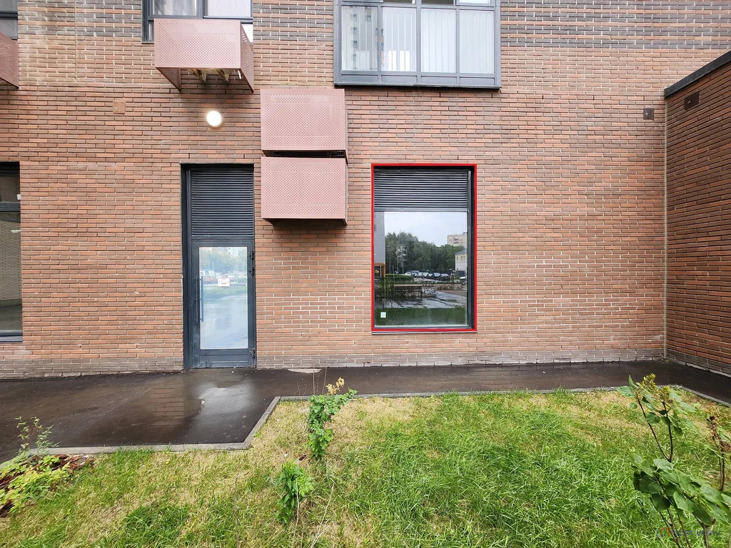 Продажа торгового помещения, Зеленый пр-кт. - Фото 0