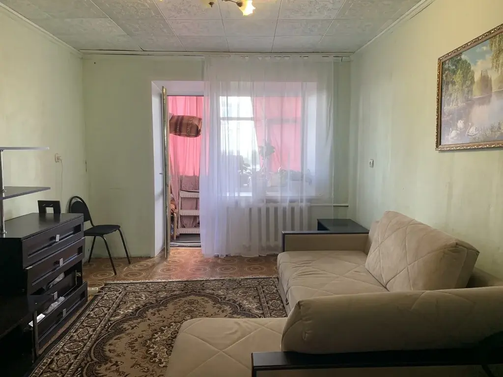 Продается  3 комнатная квартира - Фото 0