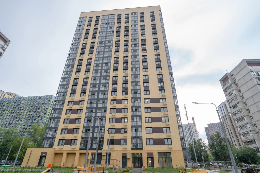 Продажа торгового помещения, ул. Заречная - Фото 1