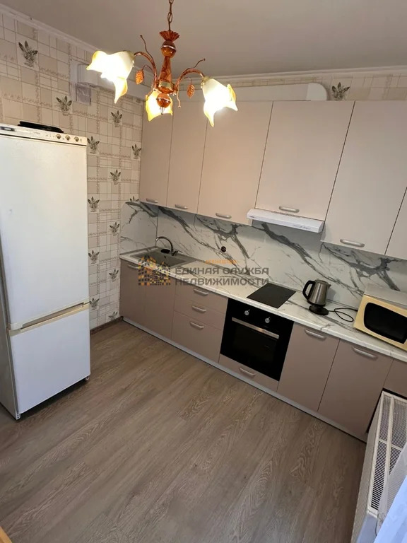 Аренда квартиры, Уфа, Давлеткильдеева б-р. - Фото 1