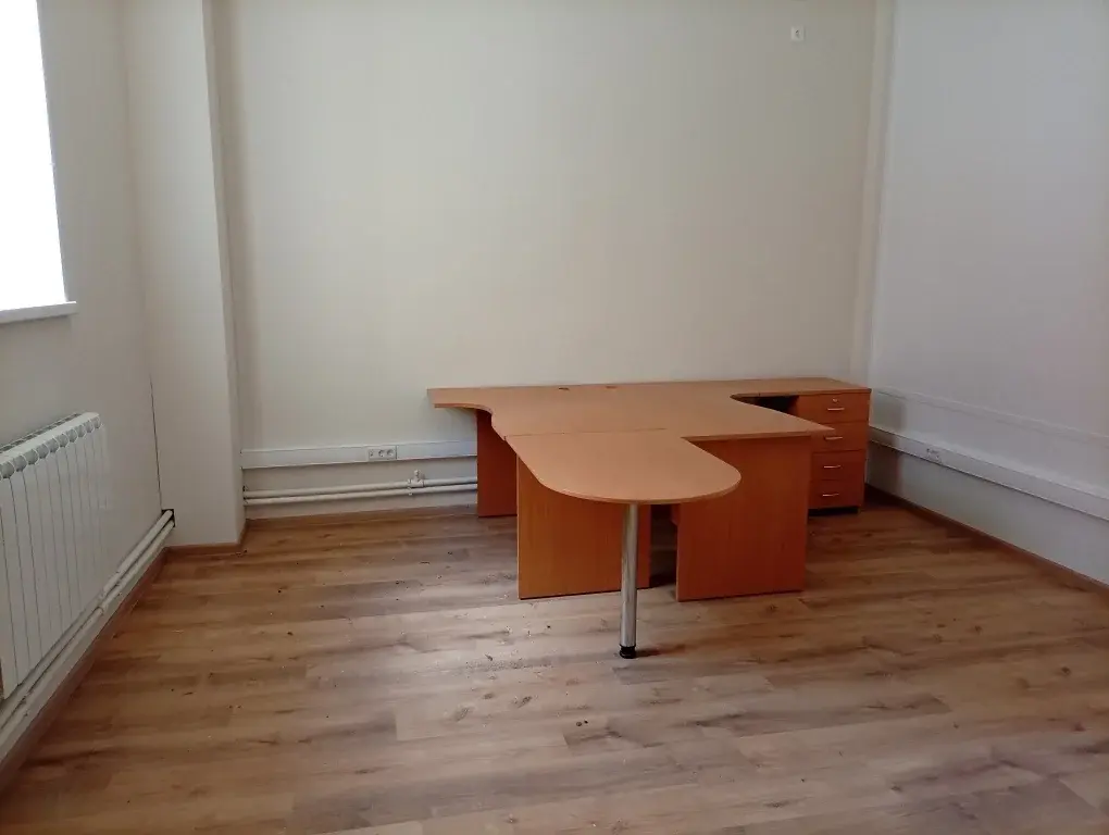 Офис 18,7 м2 - Фото 2