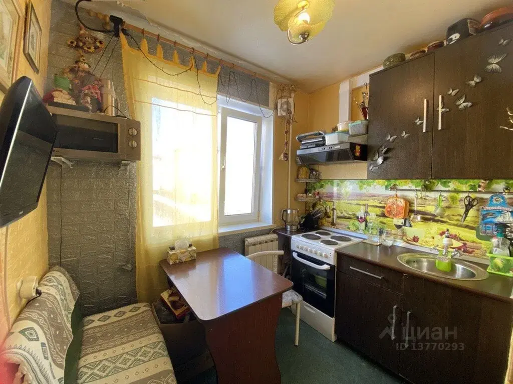 Продаю двухкомнатную квартиру 42.1м ул. Берзина, 3В, Магадан, ... - Фото 3