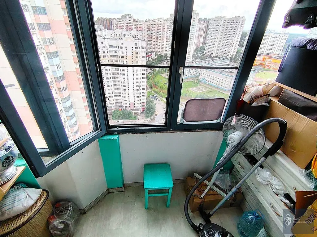 Заезжай и живи. 2 ком. квартира с мебелью и техникой. 5 км от МКАД - Фото 17