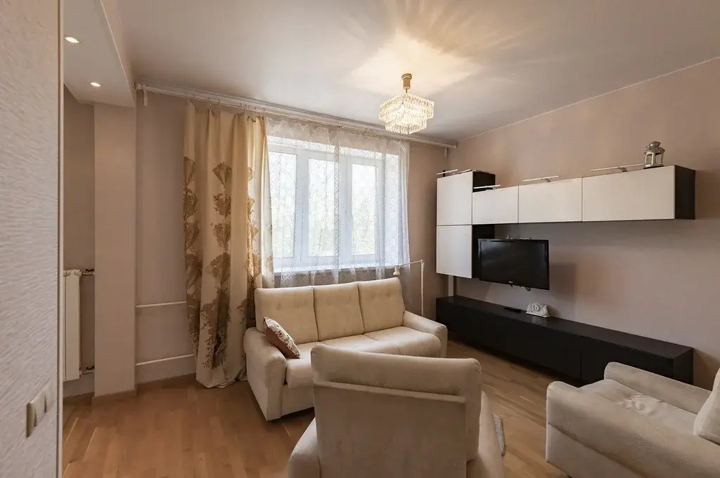 Продам просторную 1-ком. квартиру - Фото 8