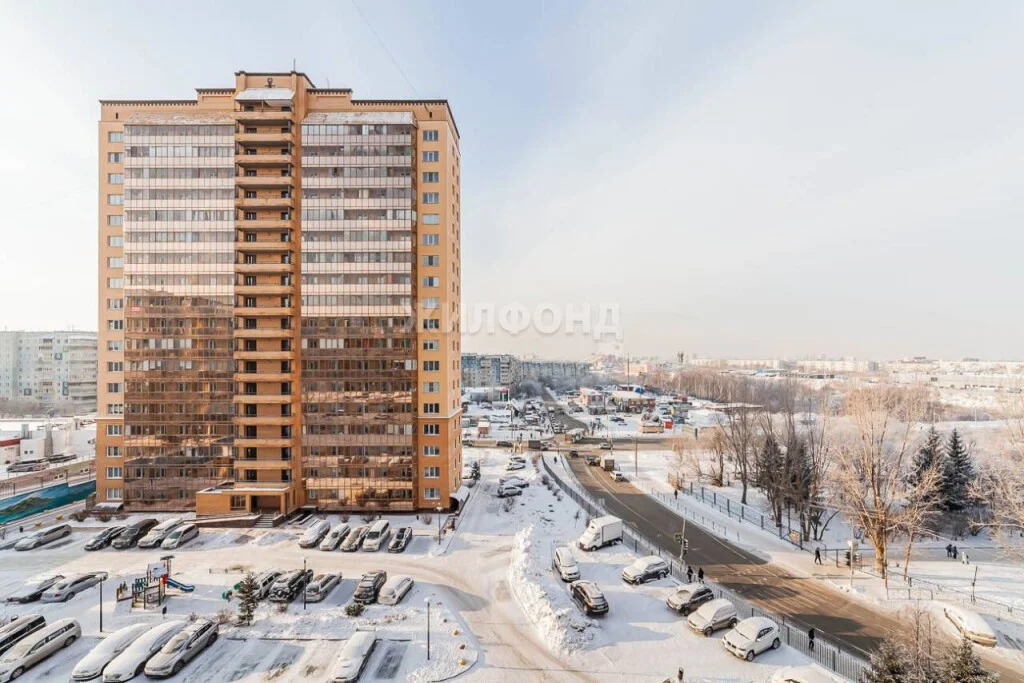 Продажа квартиры, Новосибирск, ул. Лазурная - Фото 2