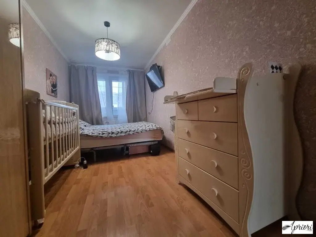 Продается 3 комнатная квартира г.Щелково ул. Талсинская д.2 - Фото 1