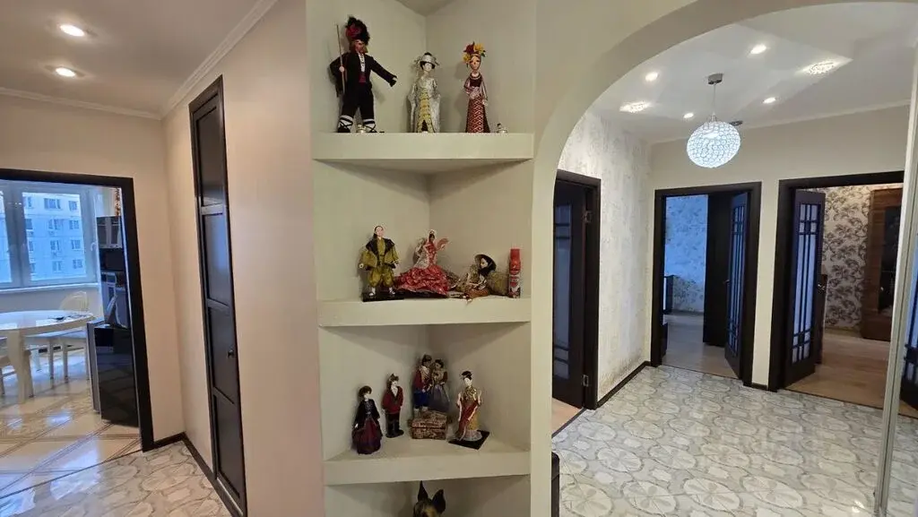 Продаю трехкомнатную квартиру 76.5м бул. Красногорский, 28, ... - Фото 17