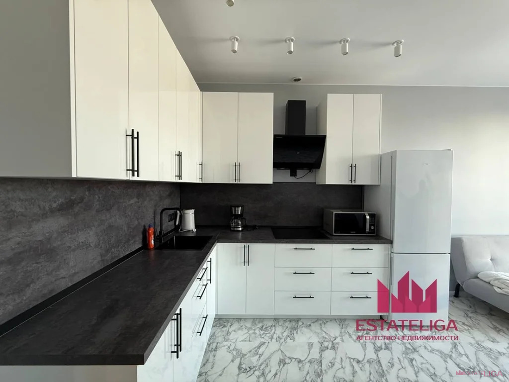 Аренда квартиры, улица Василия Ланового - Фото 1