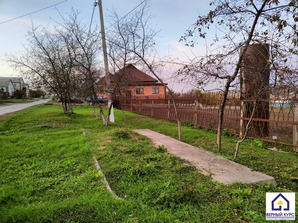 Продажа дома в Острогожске - Фото 2