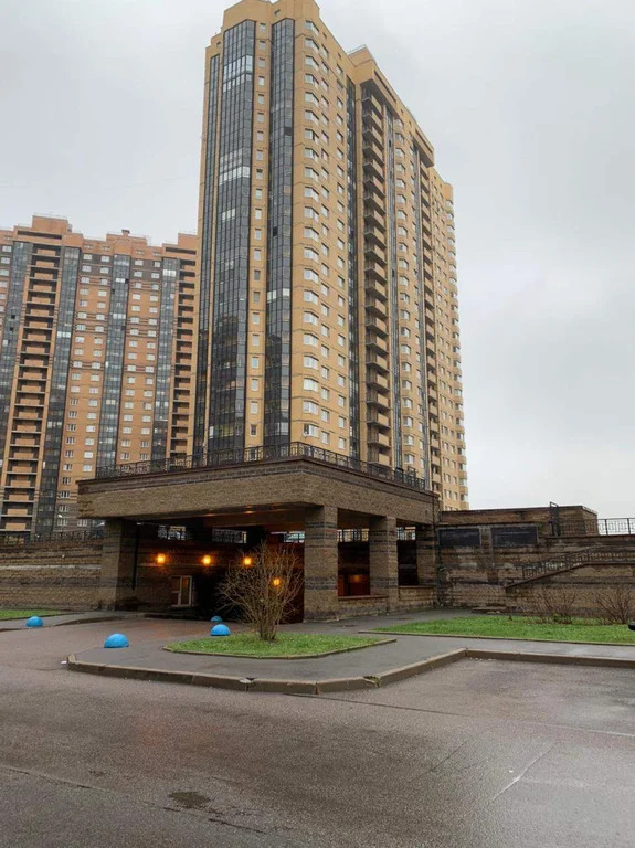 Продается место на закрытой стоянке, 13.3 м2 - Фото 0