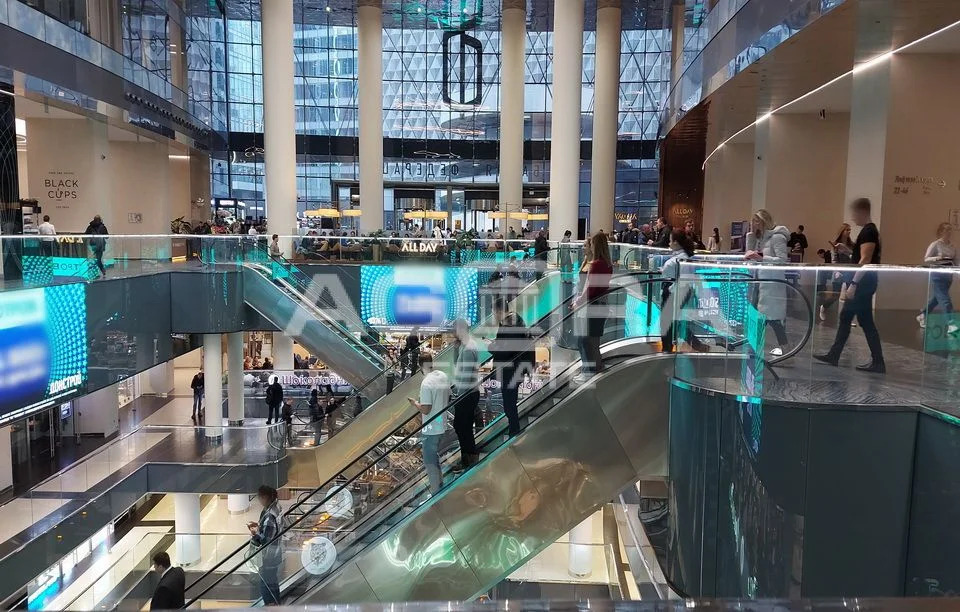 Продажа торгового помещения, м. Деловой центр, Пресненская наб - Фото 2