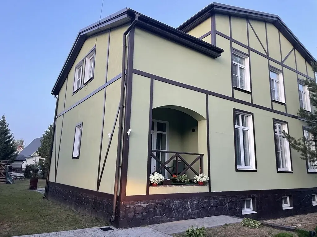 Просторный дом с ремонтом и центральными коммуникациями - Фото 11