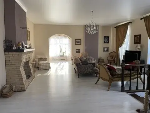 Просторный дом с ремонтом и центральными коммуникациями - Фото 15