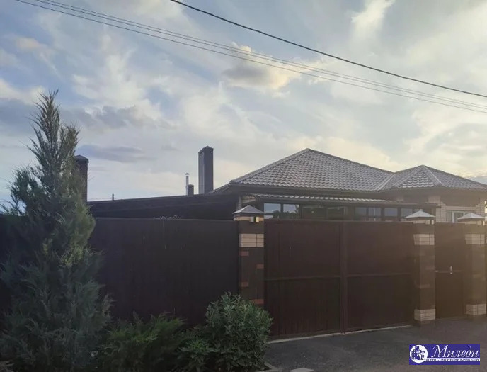 Продажа дома, Батайск - Фото 1