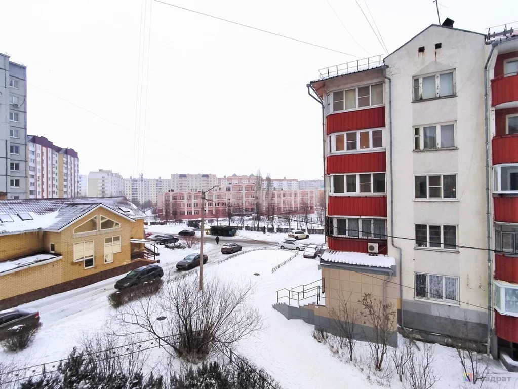 Уютная 3-к квартира с ремонтом на 27 микрорайоне! - Фото 3
