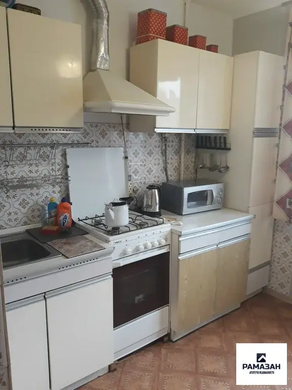 2-ком квартира Фатыха Амирхана, д. 38 - Фото 1