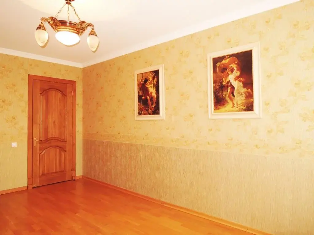 Отличная 4 (четырёх) комнатная квартира в Заводском районе (фпк) - Фото 0
