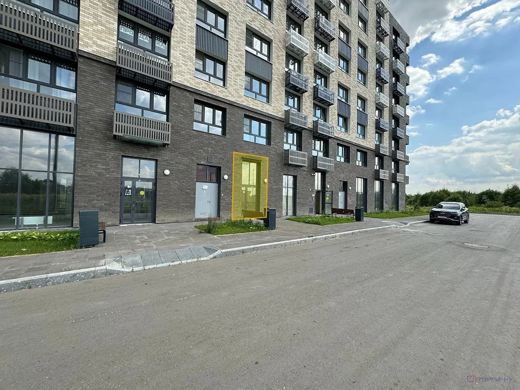 Продажа торгового помещения, Гореловская улица - Фото 2