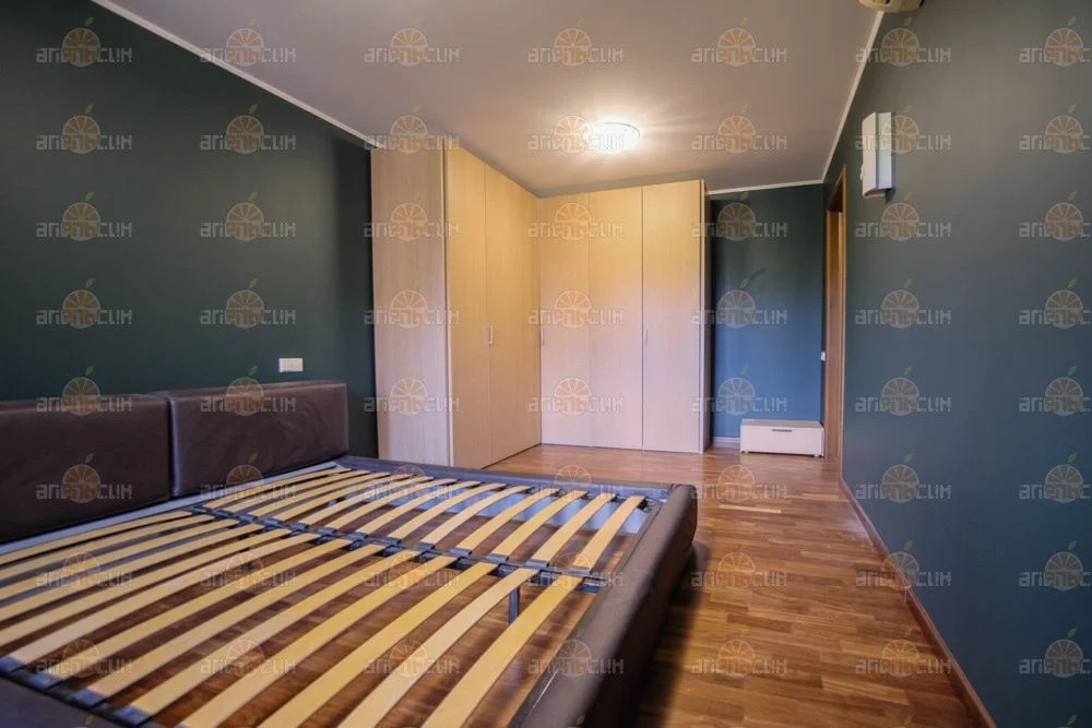 4-комн. квартира - Фото 9