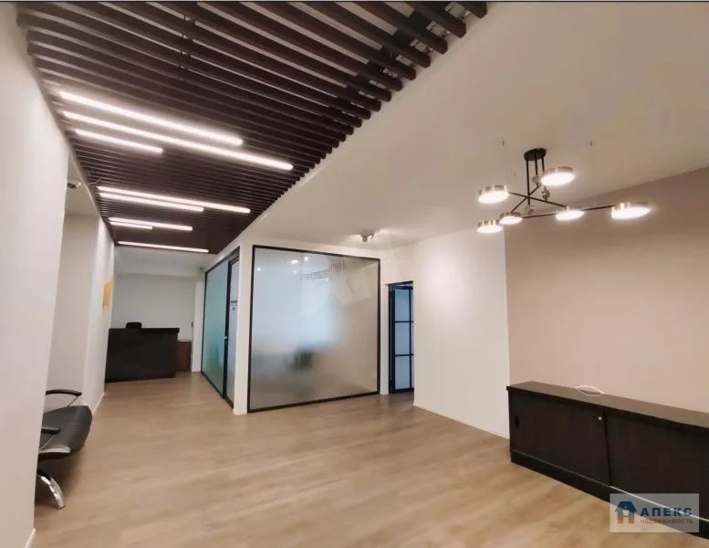 Продажа помещения (ПСН) пл. 11 м2 под нотариуса, турфирму, офис,  м. ... - Фото 2