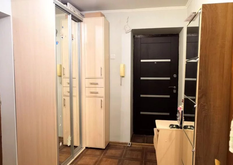 Снять квартиру ммс тюмень. В ММС квартира на 5 на улице Мелиораторов.