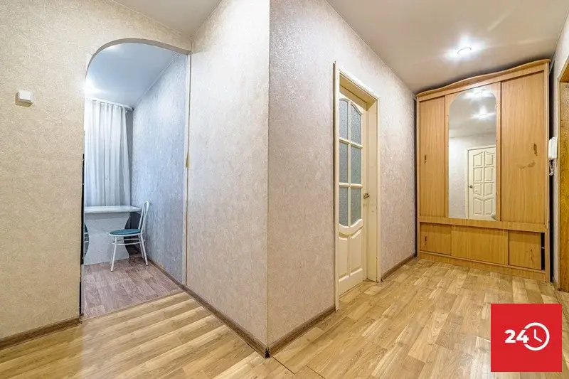 В продаже 1 комнатная  квартира по ул. Антонова, 23  ремонтом и мебель - Фото 12