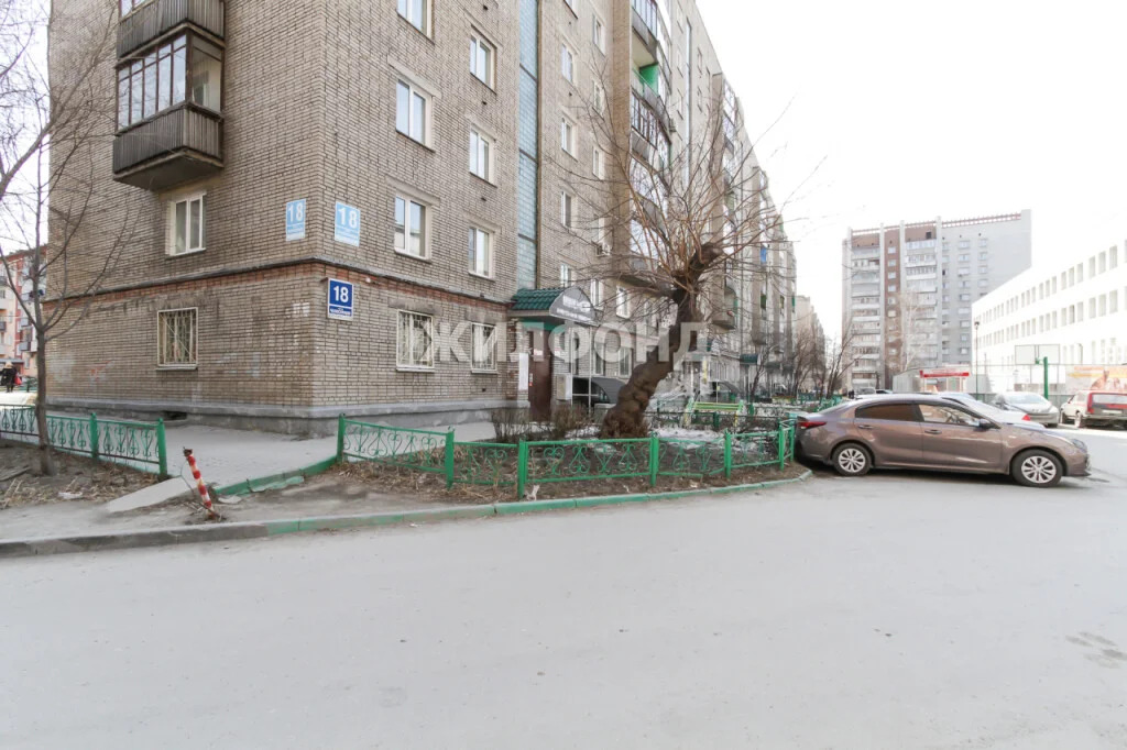 Продажа квартиры, Новосибирск, ул. Челюскинцев - Фото 1