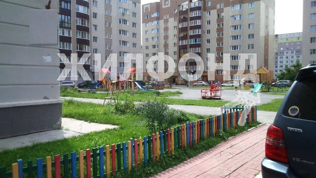 Продажа квартиры, Бердск, ул. Красная Сибирь - Фото 1