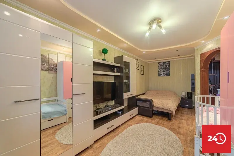 1- комнатная квартира с ремонтом- заезжай и живи по ул. Краснова 40!!! - Фото 9