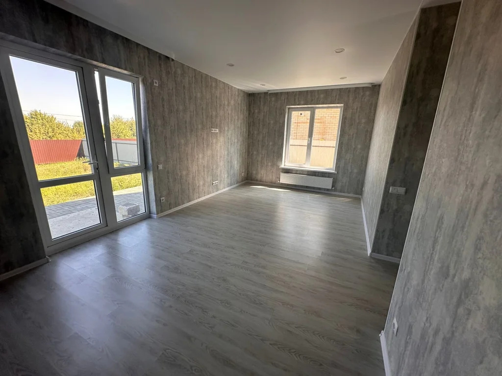 Продажа дома, Ильский, Северский район, улица Вишнёвая - Фото 1