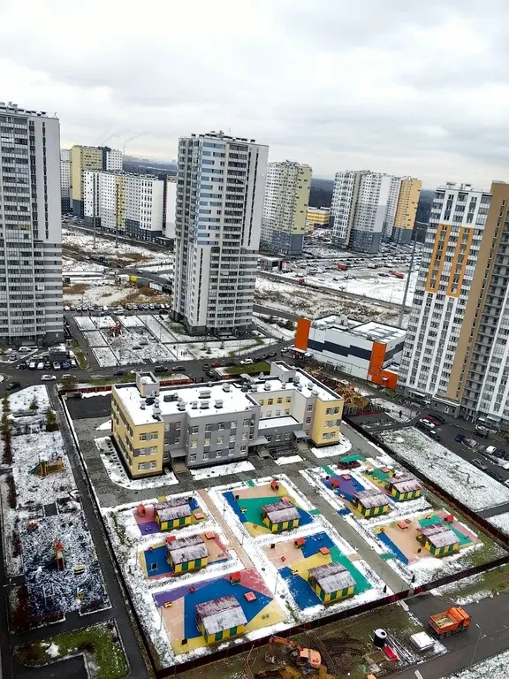 сдается 1-к. квартира: последний 23 этаж, кухня 10м, дети, животные ++ - Фото 22