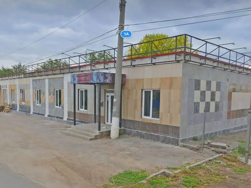 Отдельно стоящее здание, 347 м, 5 сот в собственн - Фото 0