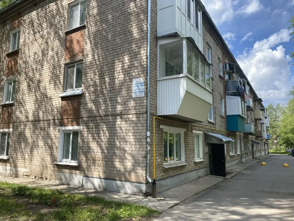 Продам 3-х комнатную квартиру в Можге - Фото 0