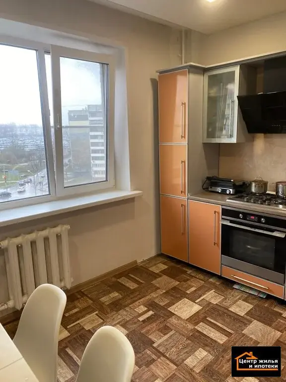 продам 2-х комнатную  квартиру - Фото 1