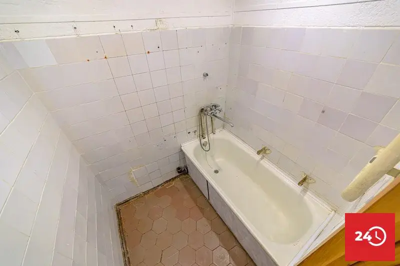 Продается 2 комнатная квартира на Южной поляне с удачным расположением - Фото 15