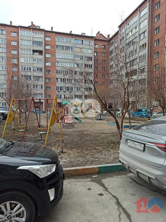 городской округ Бердск, Бердск, улица Островского, д.122, 2-комнатная ... - Фото 17