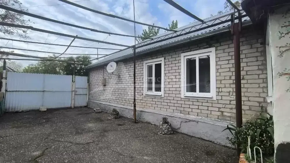 Продажа дома, Зеленокумск, Советский район, ул. Фрунзе - Фото 1