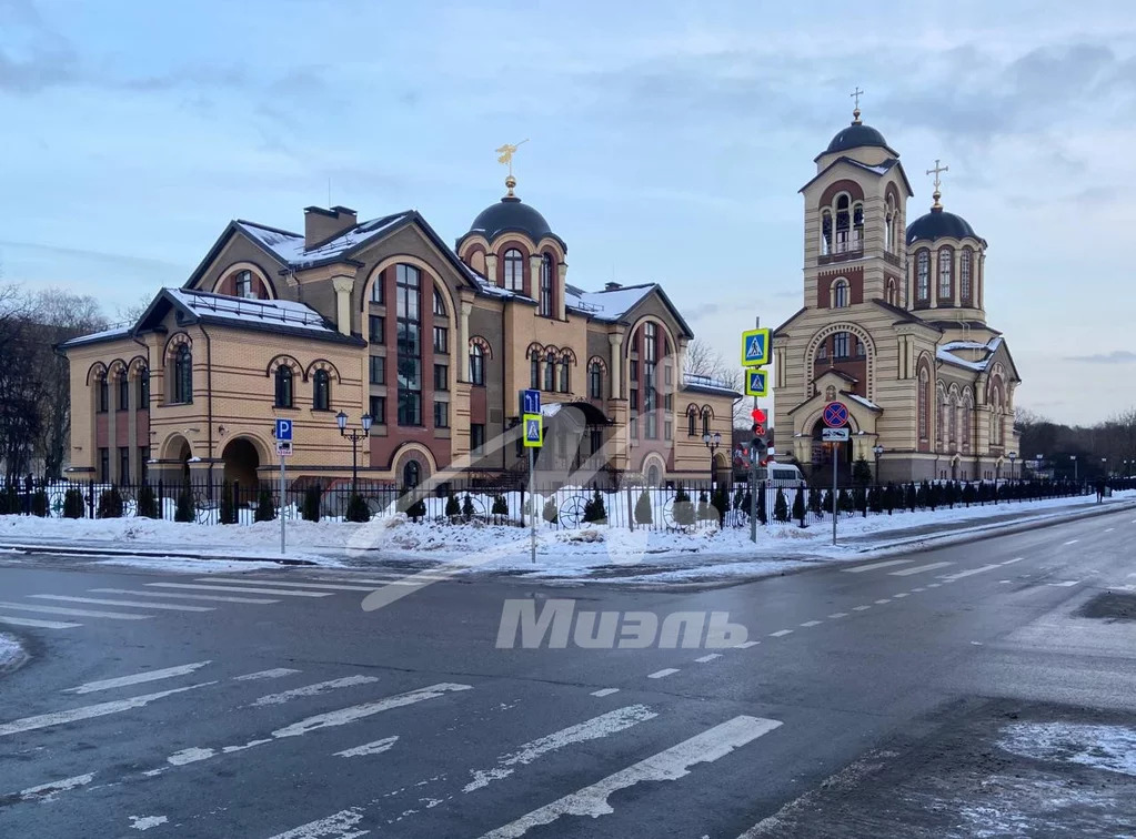 Продажа квартиры, Матроса Железняка б-р. - Фото 2